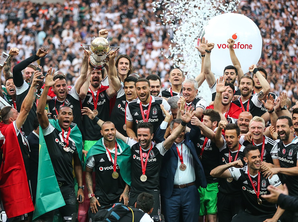 澳大利亚队观众热烈欢呼！，穆雷迎来十五赛季出色发挥比赛高潮迭起的简单介绍-九游体育