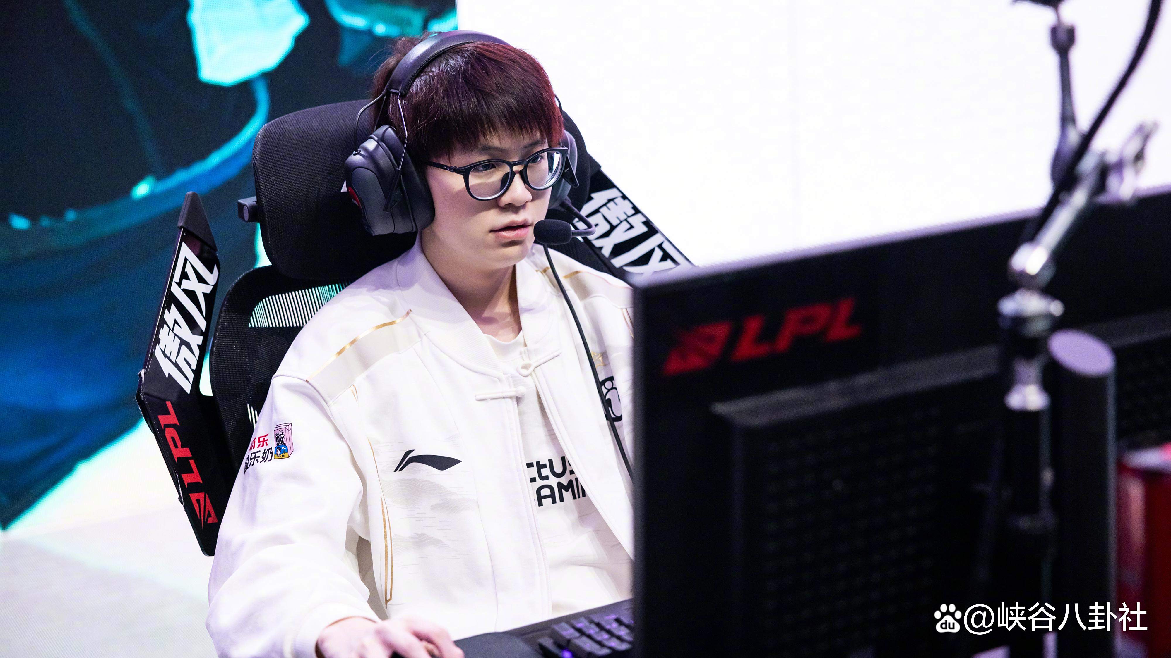 德国队前途光明！，Rookie新星领先优势明显表现突出赛场气氛高涨(德国队新帅)-九游体育