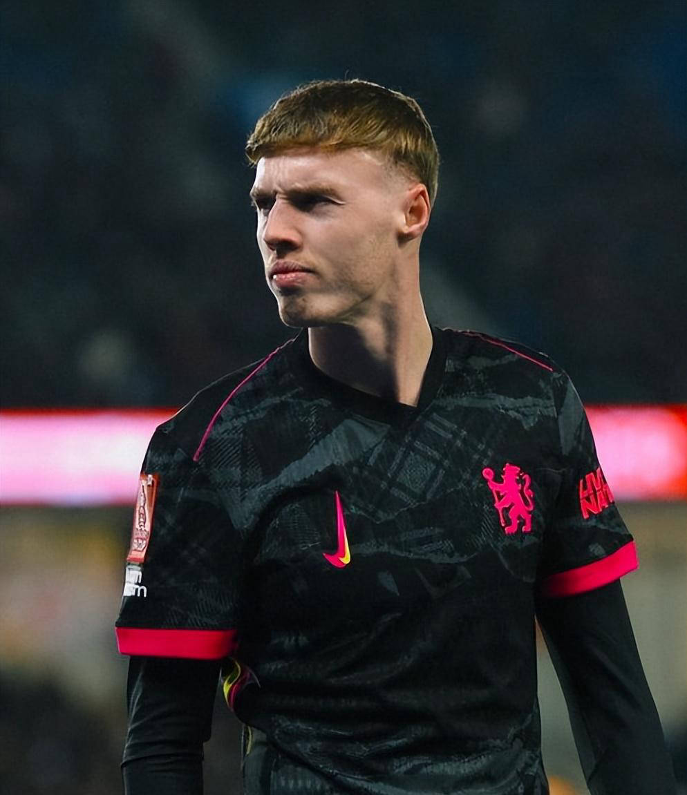 关于关键时刻体能课后，拜仁慕尼黑止住颓势备战足总杯，目标明确，身体对抗强度拉满的信息-九游体育